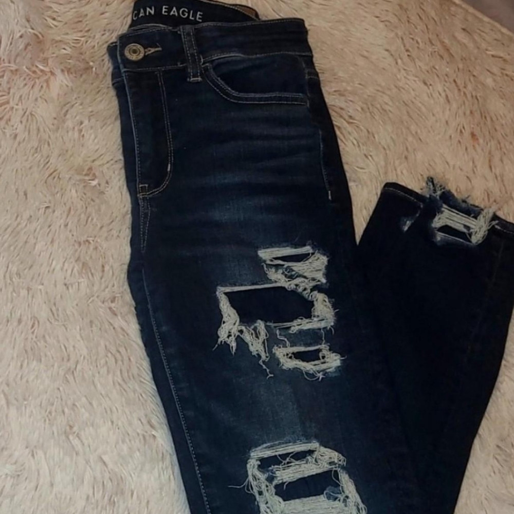 American Eagle Outfitters Ripped Denim Jeans - Picture 2 of 4